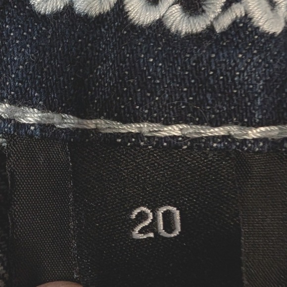 Harley-Davidson Women Jeans Sz 20 Dark Wash Bootcut Studded Logo Contrast Stitch - Picture 9 of 16